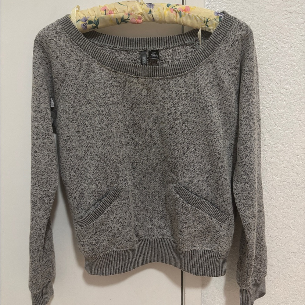 Gray Women's dazzle dazzle crop sweatshirt medium NWOT